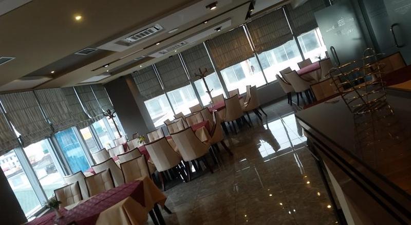 Hotel Arifi Szkodra Zewnętrze zdjęcie